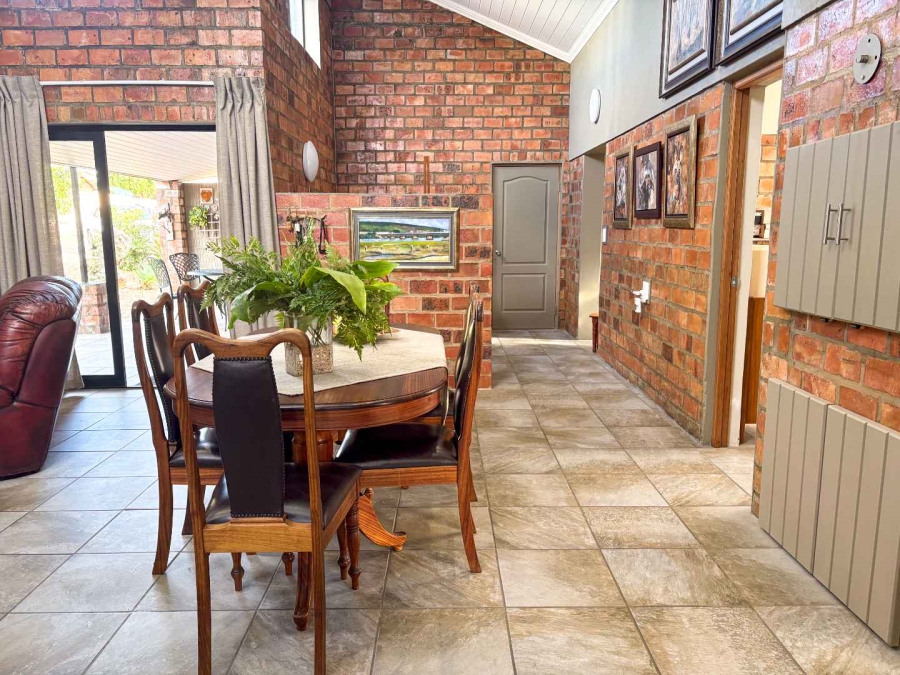 3 Bedroom Property for Sale in Stilbaai Wes Western Cape